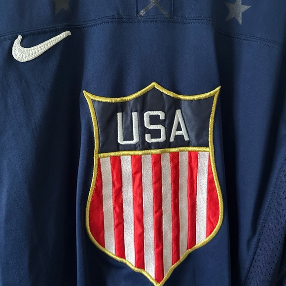 Nike USA Hockey Jersey - Navy, Red, White - Picture 2 of 7